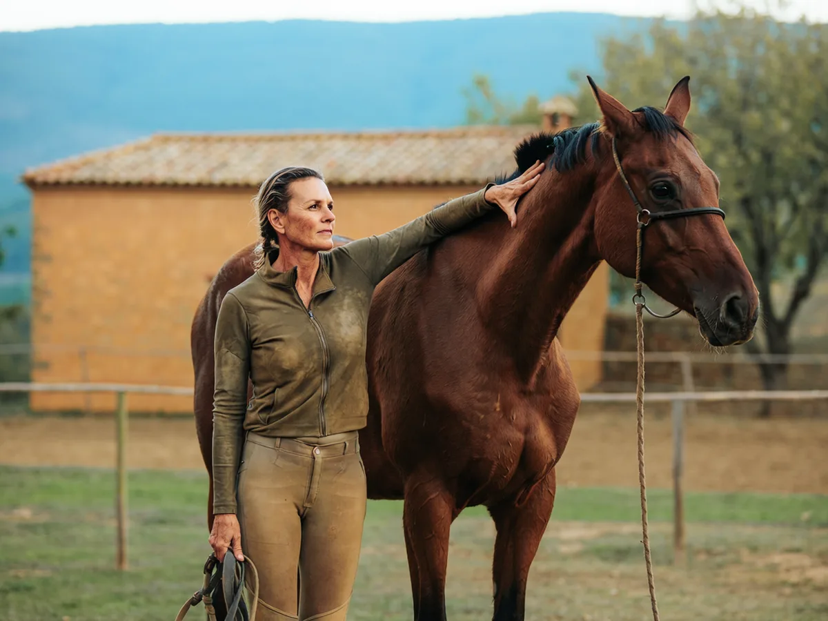 Cours d'équitation à Izernore, Ain
